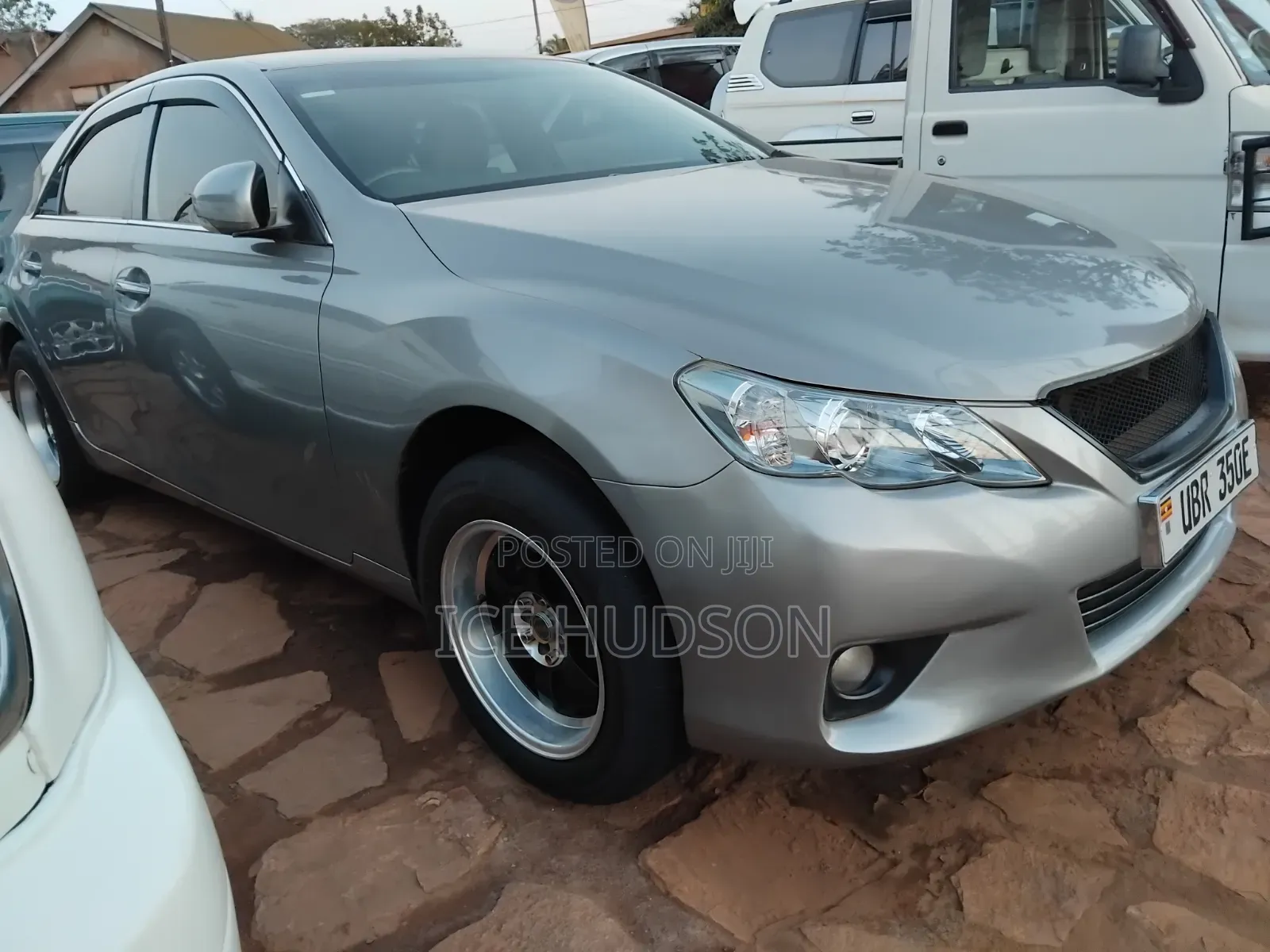 Toyota Mark X 2011 Gray