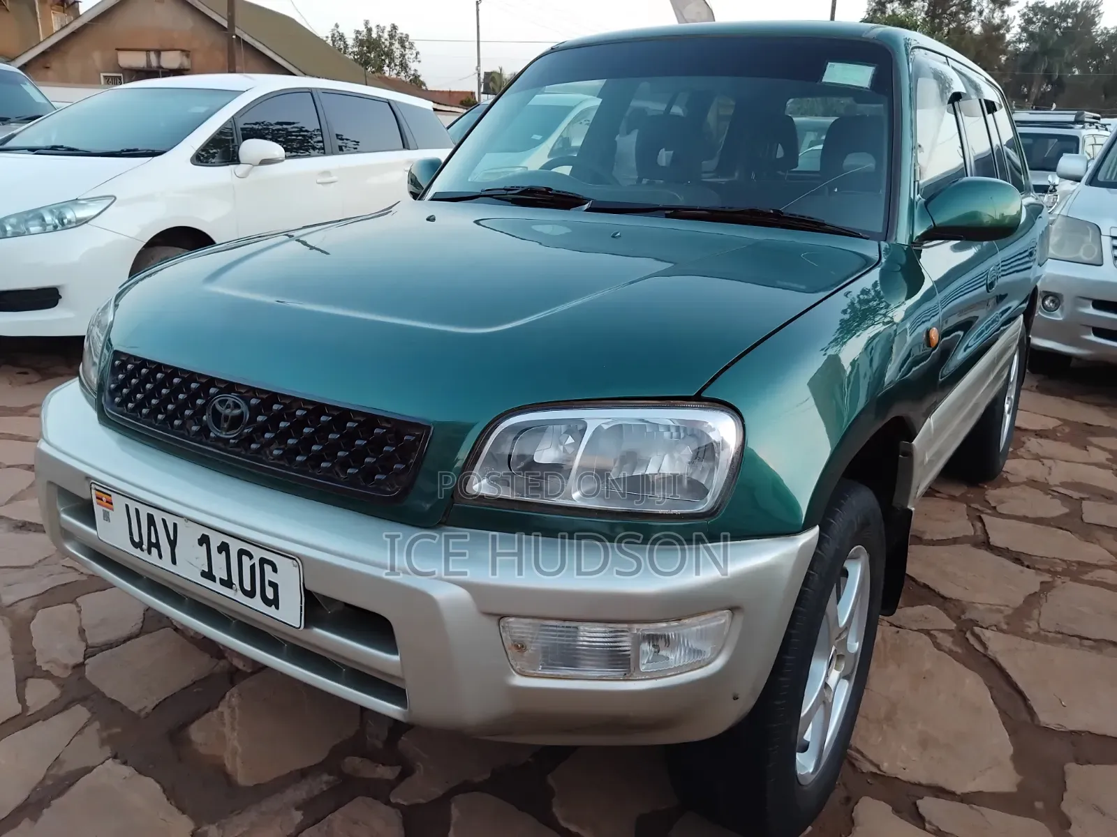 Toyota RAV4 Automatic 2000 Green