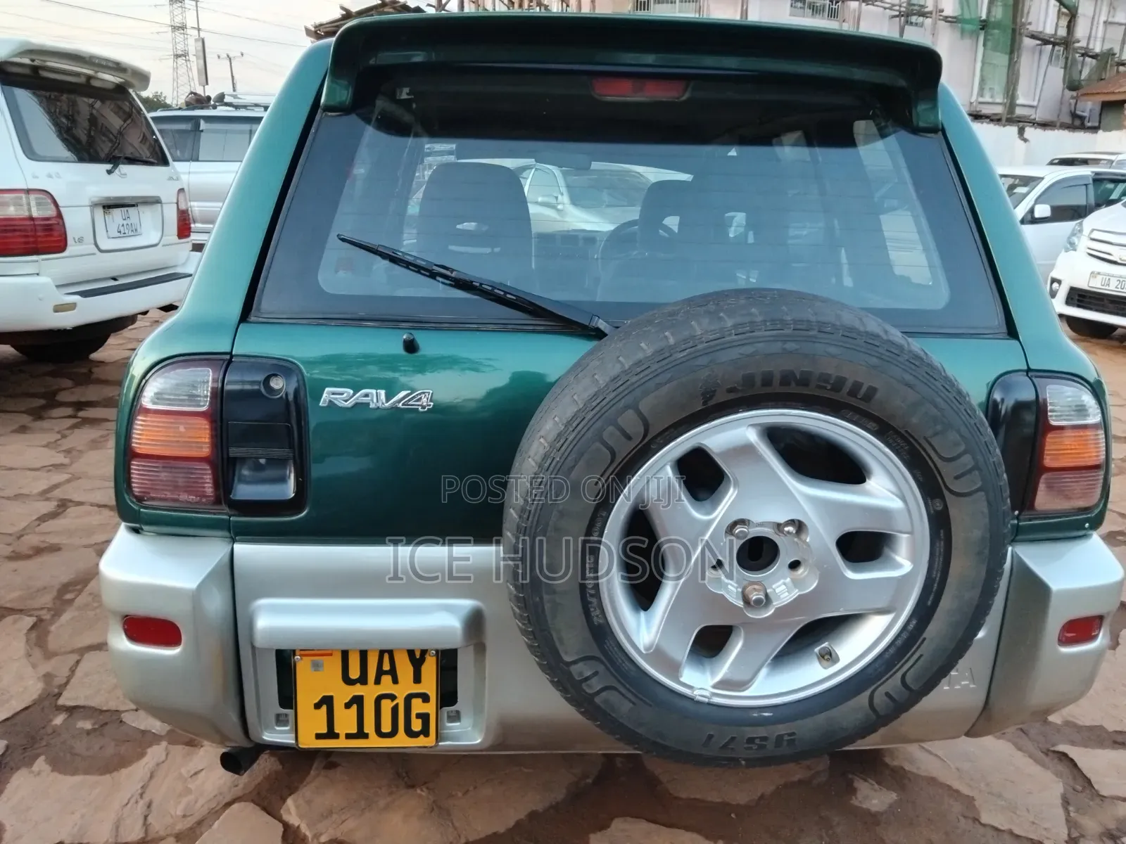 Toyota RAV4 Automatic 2000 Green