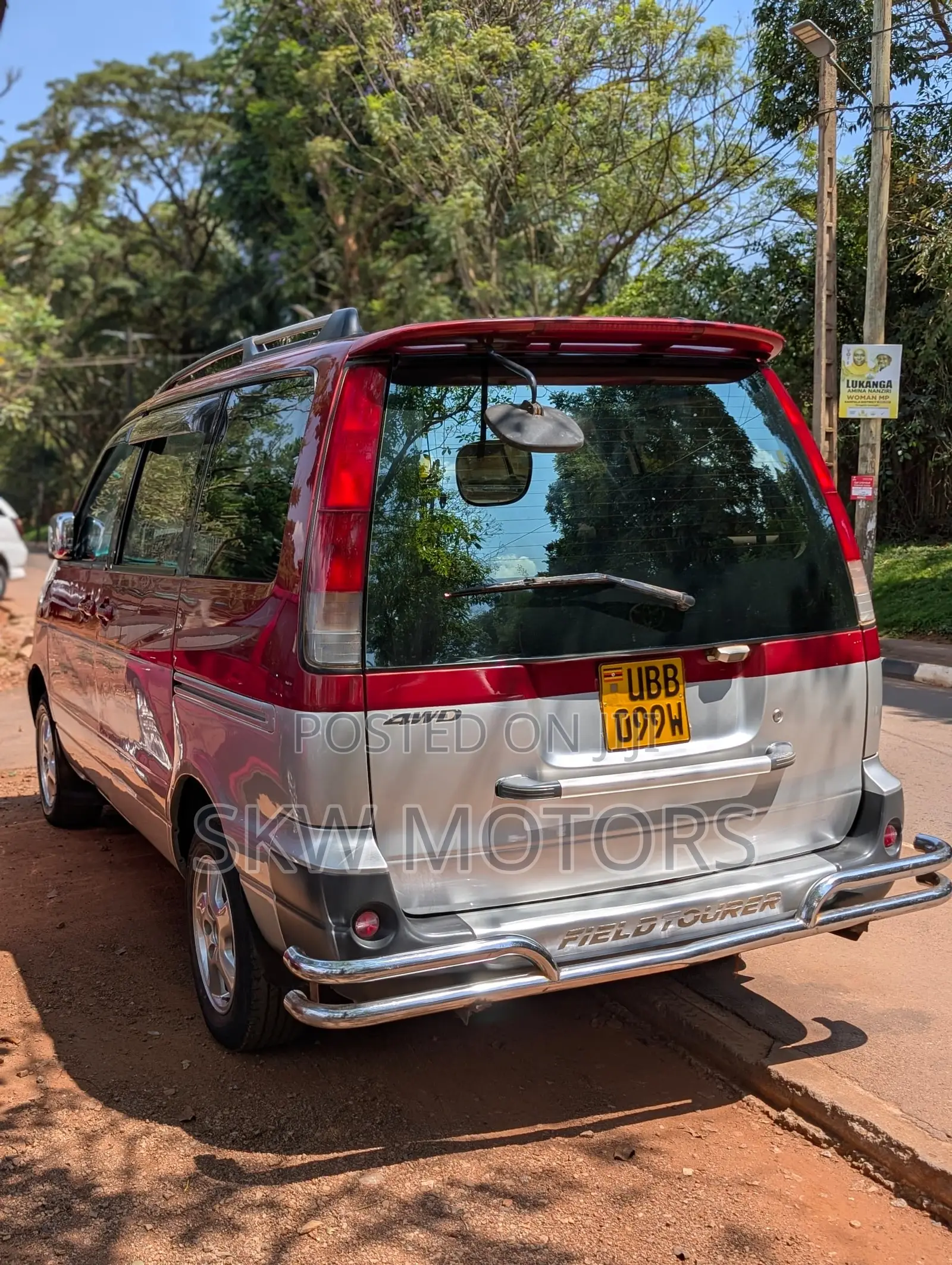 Toyota Noah 2001 Red