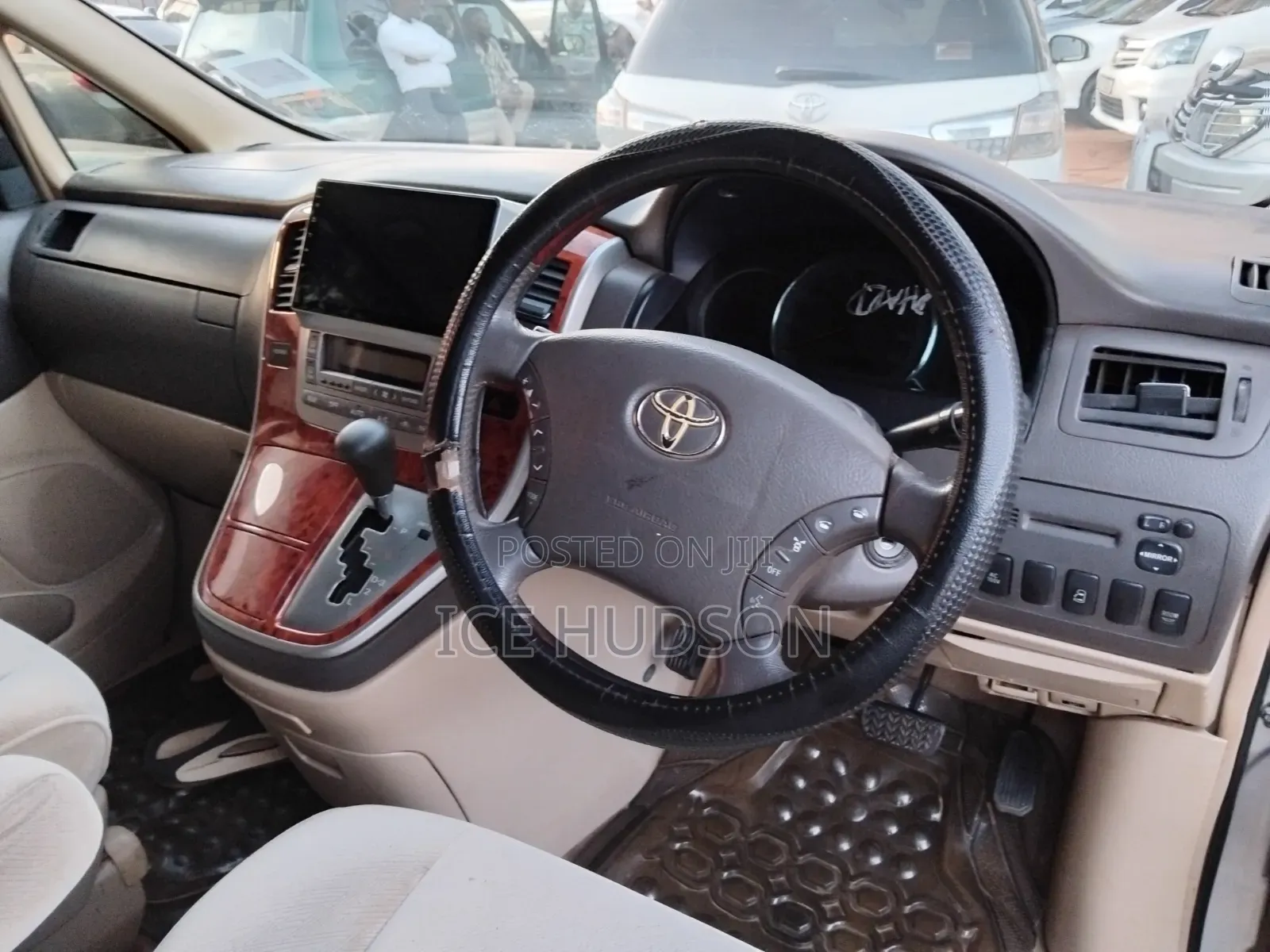 Toyota Alphard 2005 Silver