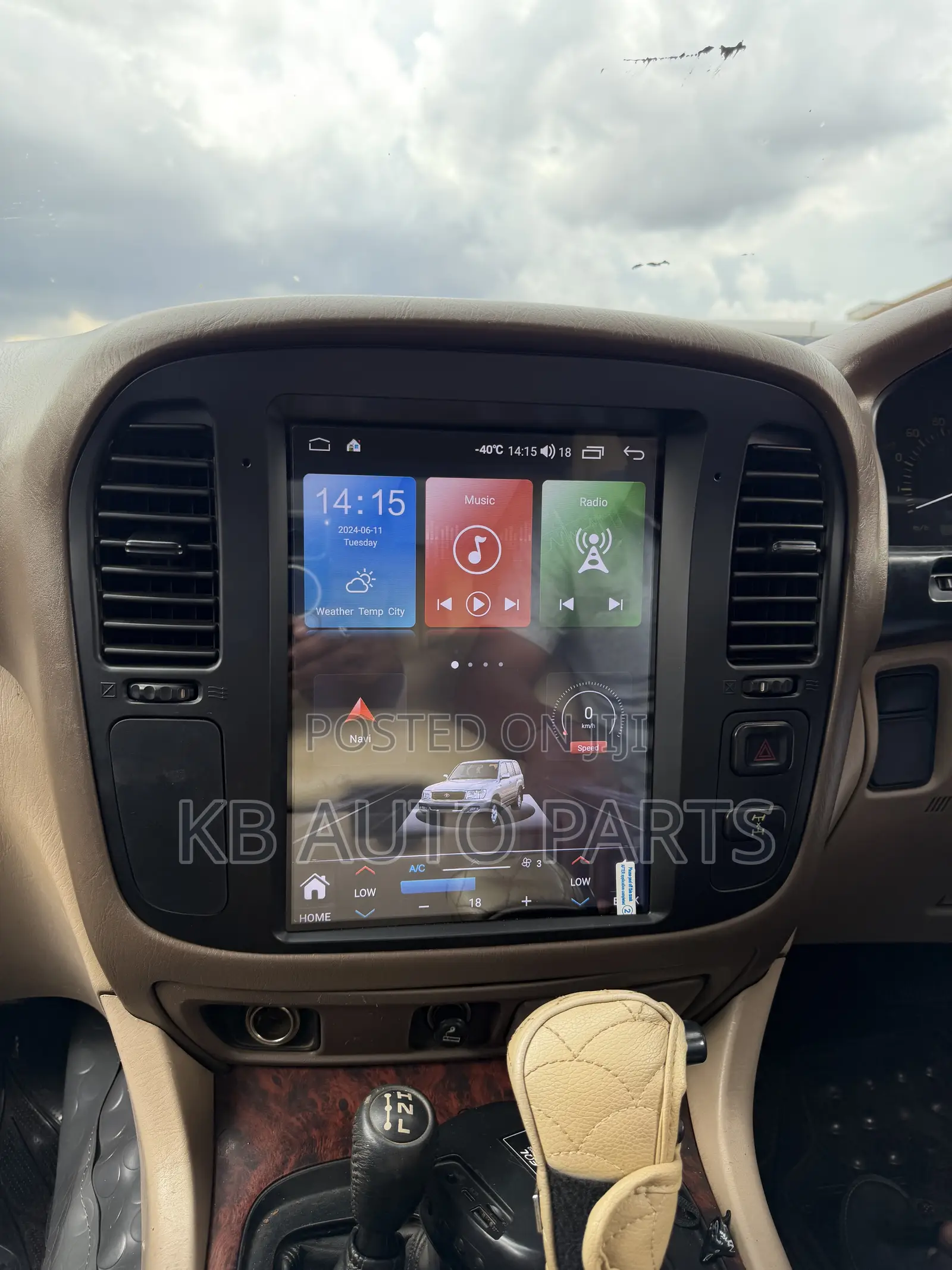 Landcruiser Cygnus/100 Android Tesla Radio