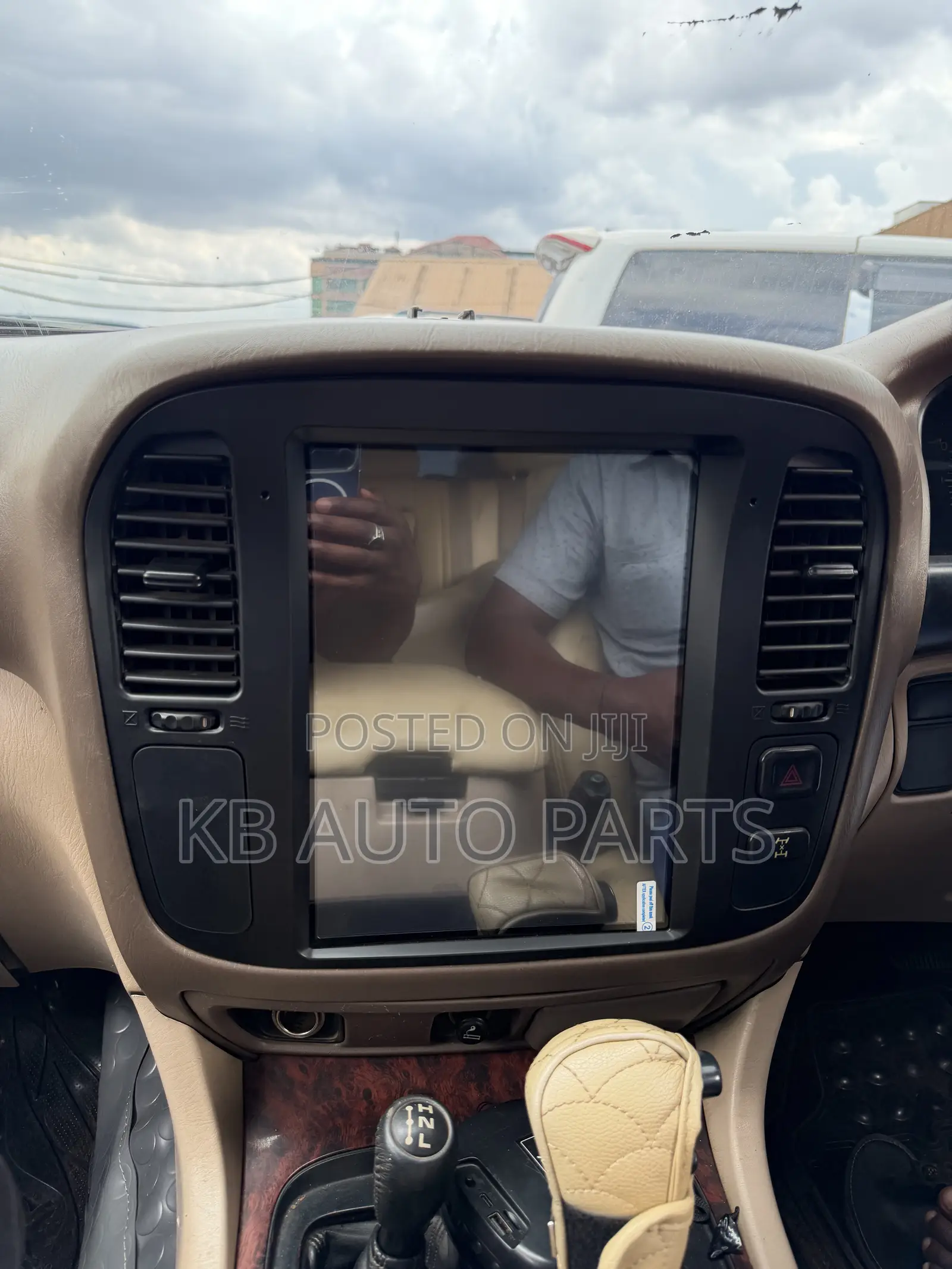 Landcruiser Cygnus/100 Android Tesla Radio