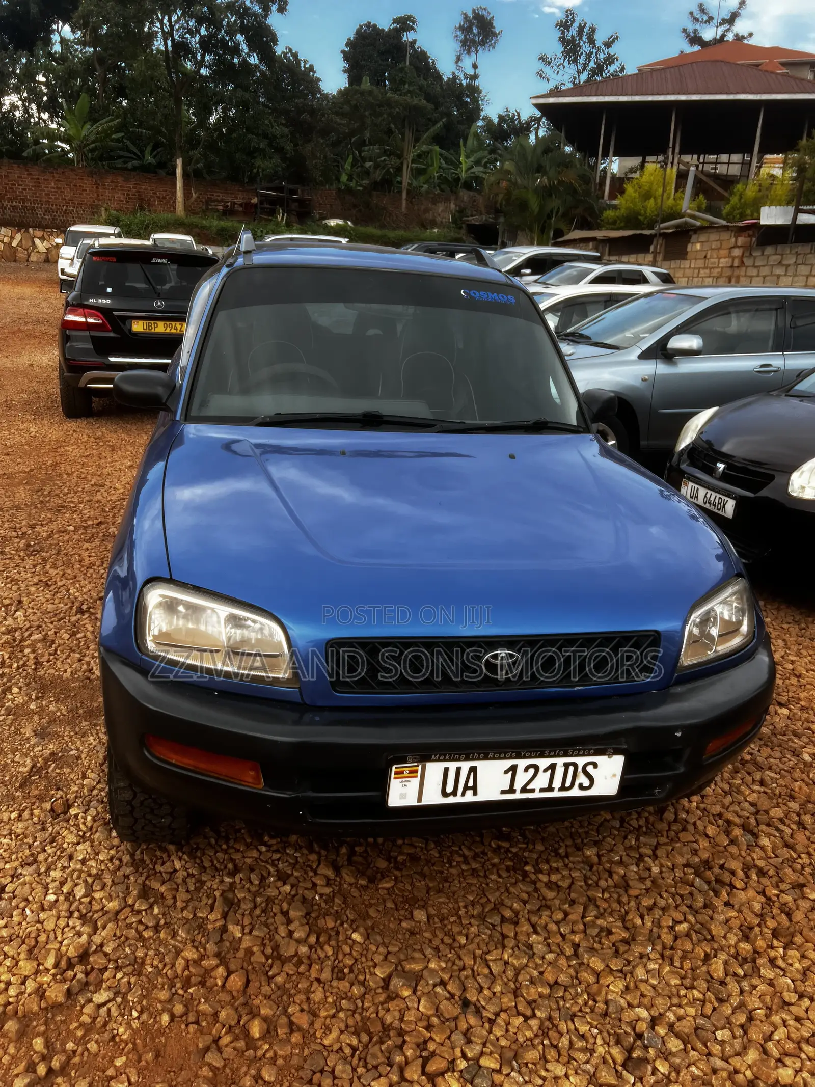 Toyota RAV4 Base FWD 2001 Blue