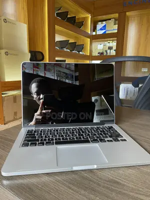 Laptop Apple MacBook 2015 8GB Intel Core i7 HDD+SSD 128GB