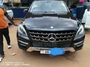 Mercedes-Benz M Class 2013 Black