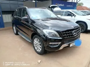 Mercedes-Benz M Class 2013 Black