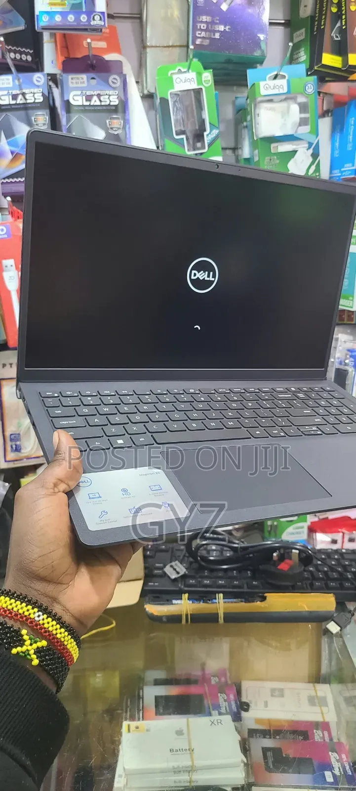 Laptop Dell Inspiron 15 3520 8GB Intel Core i3 HDD 500GB
