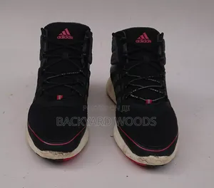Adidas Pure Boost Tr Size 43. 5eur/9uk/9.5us Available Halla