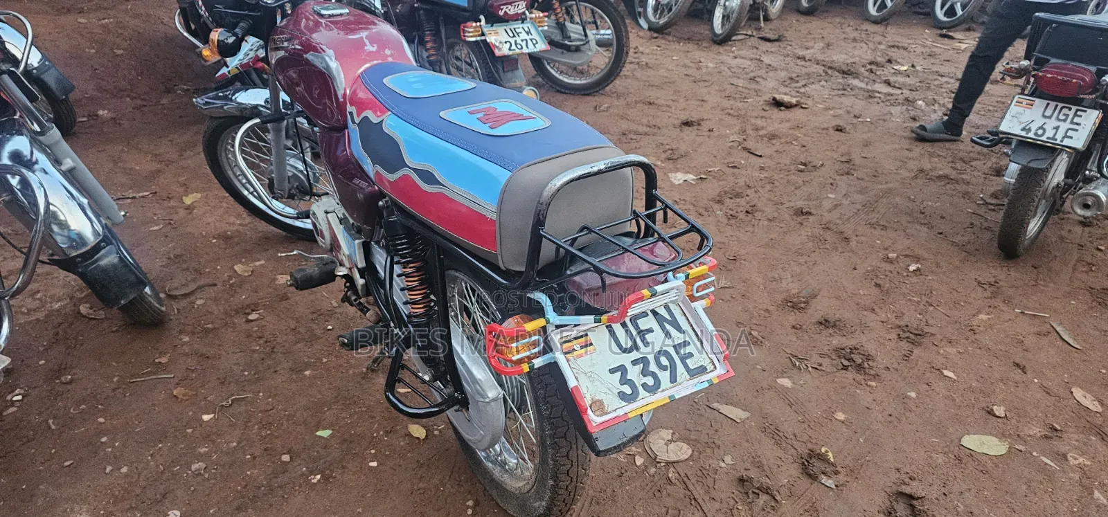 Bajaj Boxer 2023 Red