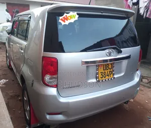 Toyota Corolla Rumion 2009 Silver