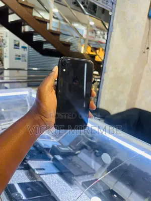 Apple iPhone XR 64 GB Black