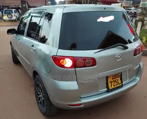 Mazda Demio 2006 Blue