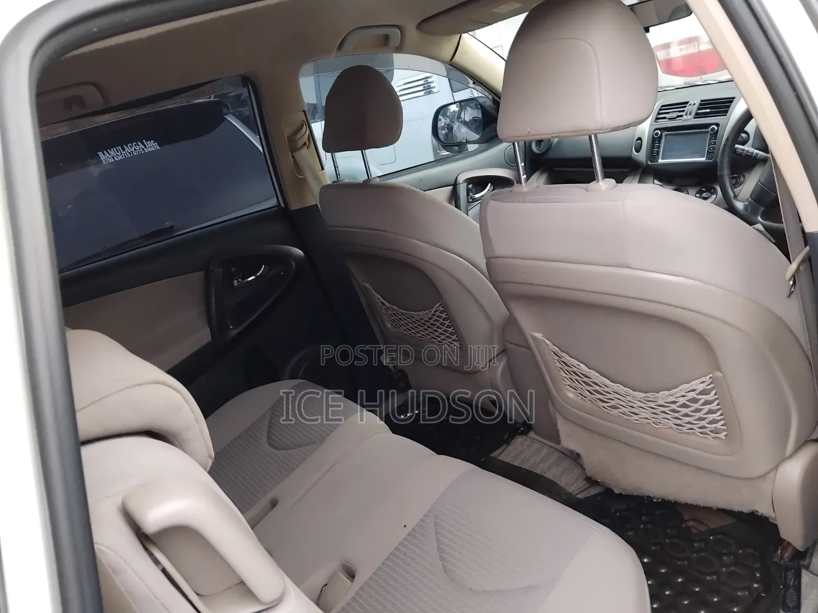 Toyota Vanguard 2008 White