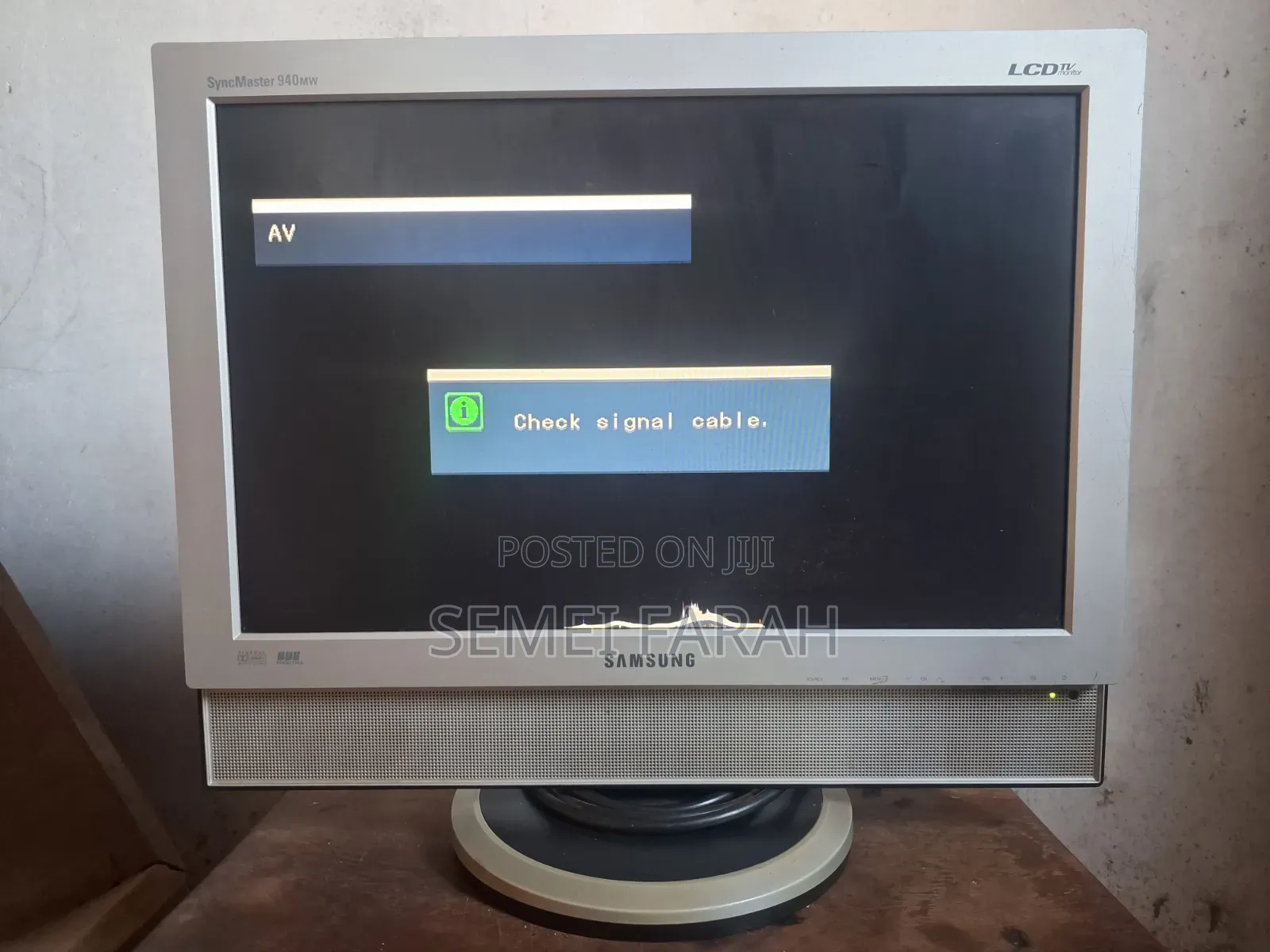 Samsung LCD TV/Monitor 19inches (50cm)