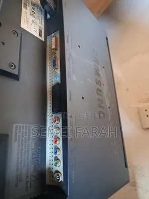 Samsung LCD TV/Monitor 19inches (50cm)