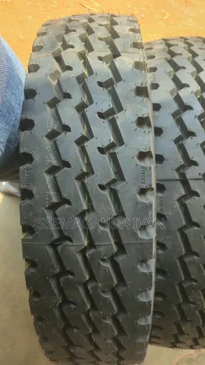 825r16 ROADTIGER Highway Tyres