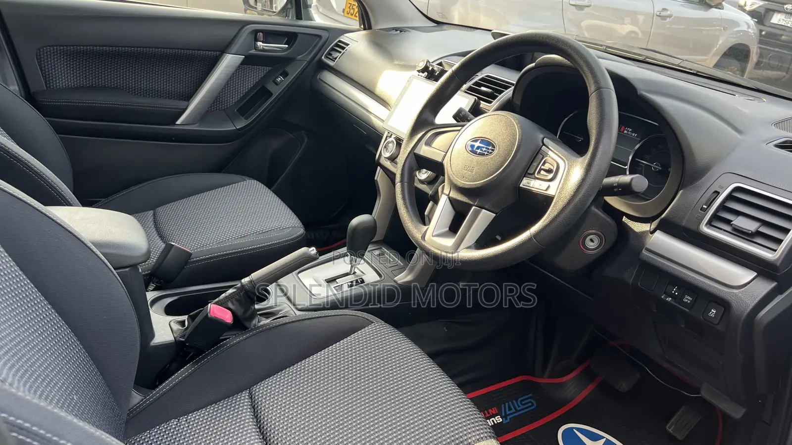 Subaru Forester 2017 Silver
