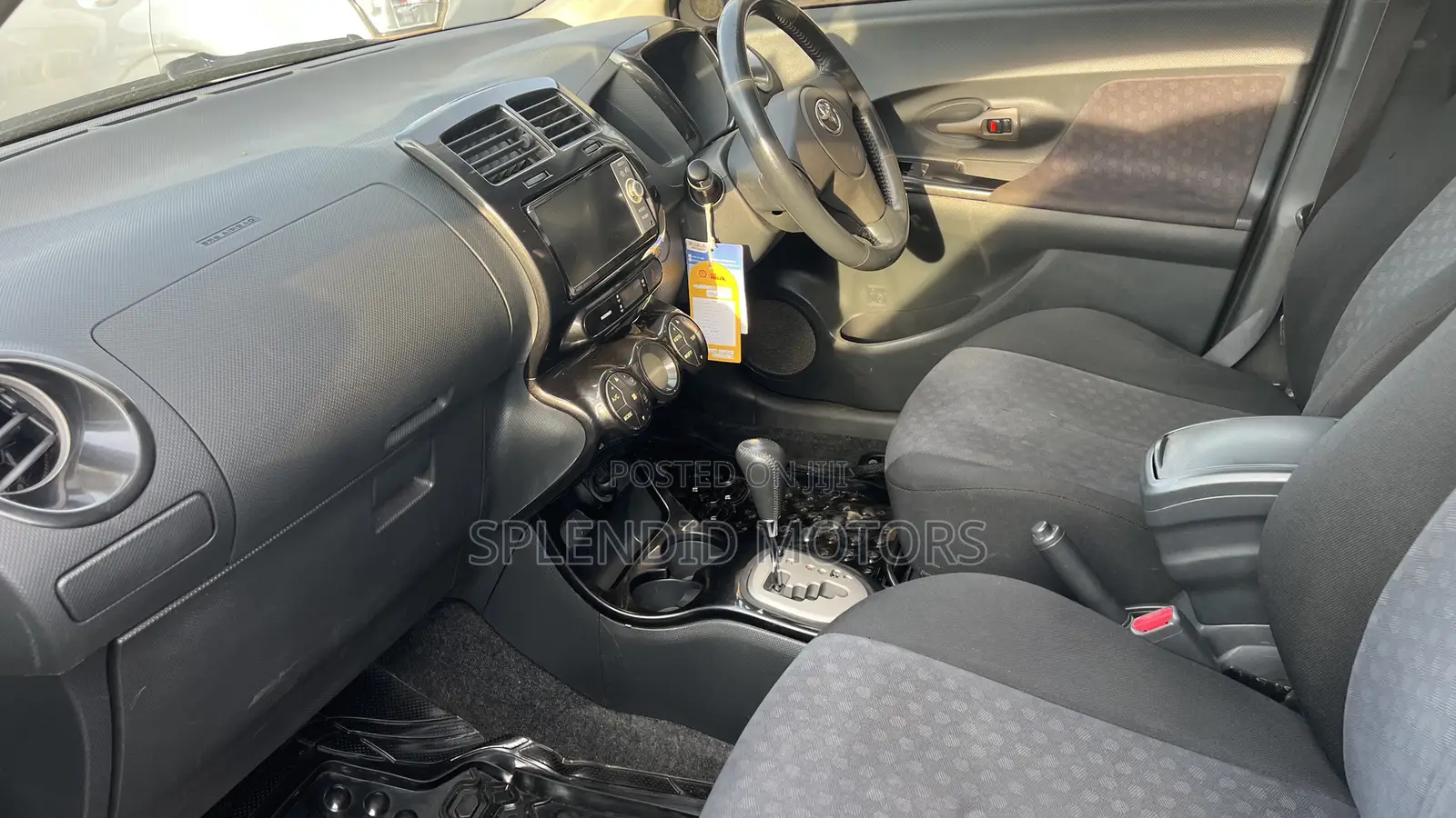 Toyota IST 2008 White