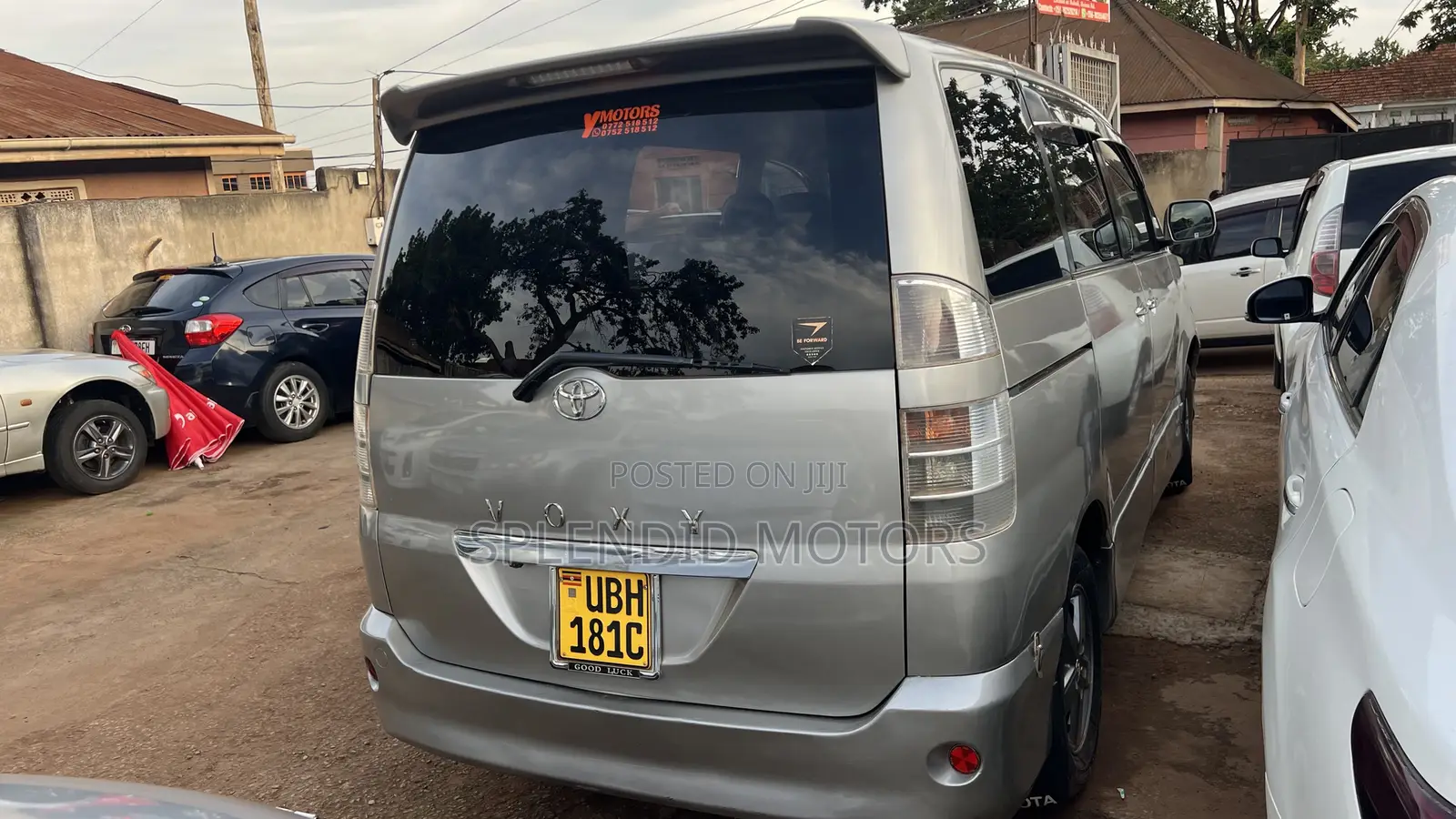 Toyota Voxy 2006 Gray