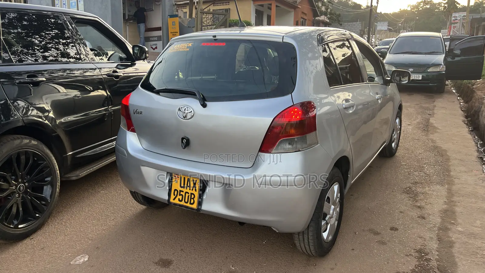 Toyota Vitz 1.3 AWD 5dr 2007 Silver