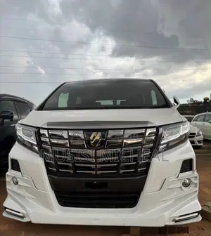 Toyota Alphard 2.5 Petrol AWD 2017