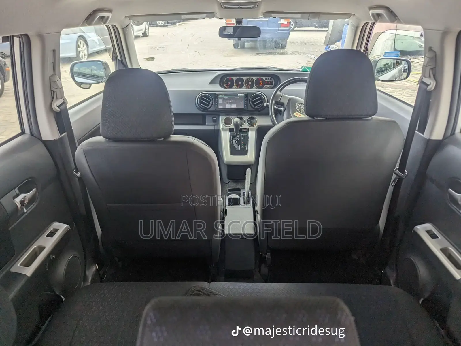 Toyota Rumion 1.5 FWD 2023 Silver