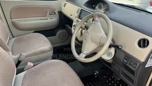 Toyota Sienta 2008 Silver