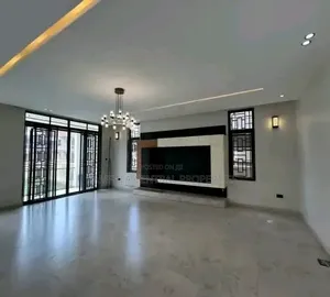 5bdrm Duplex in Muyenga, Central Division for rent