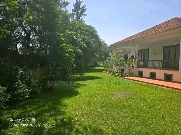 Ntinda 7 Bedrooms Office House for Rent