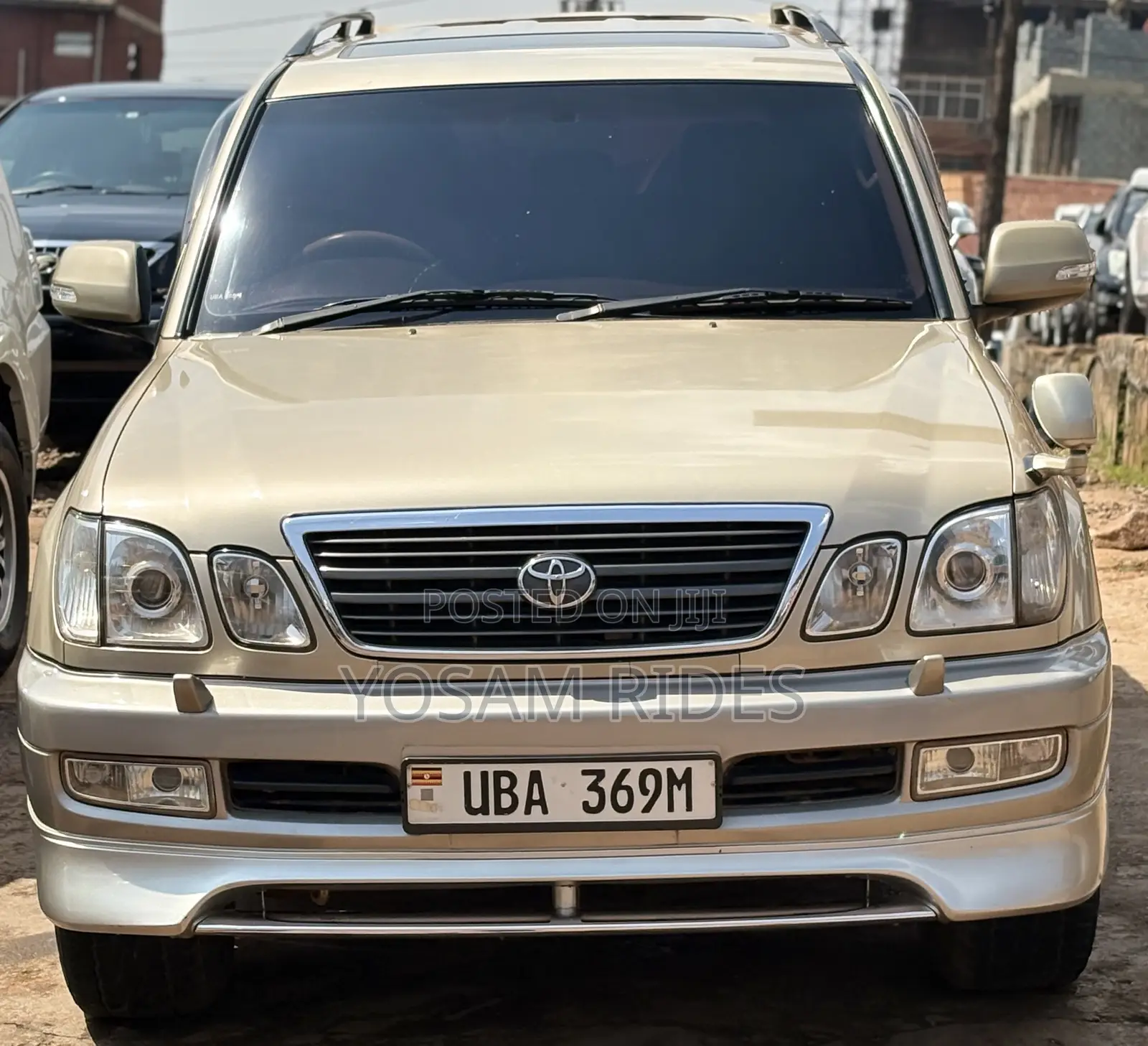 Toyota Land Cruiser Cygnus 4.7 2006 Gold