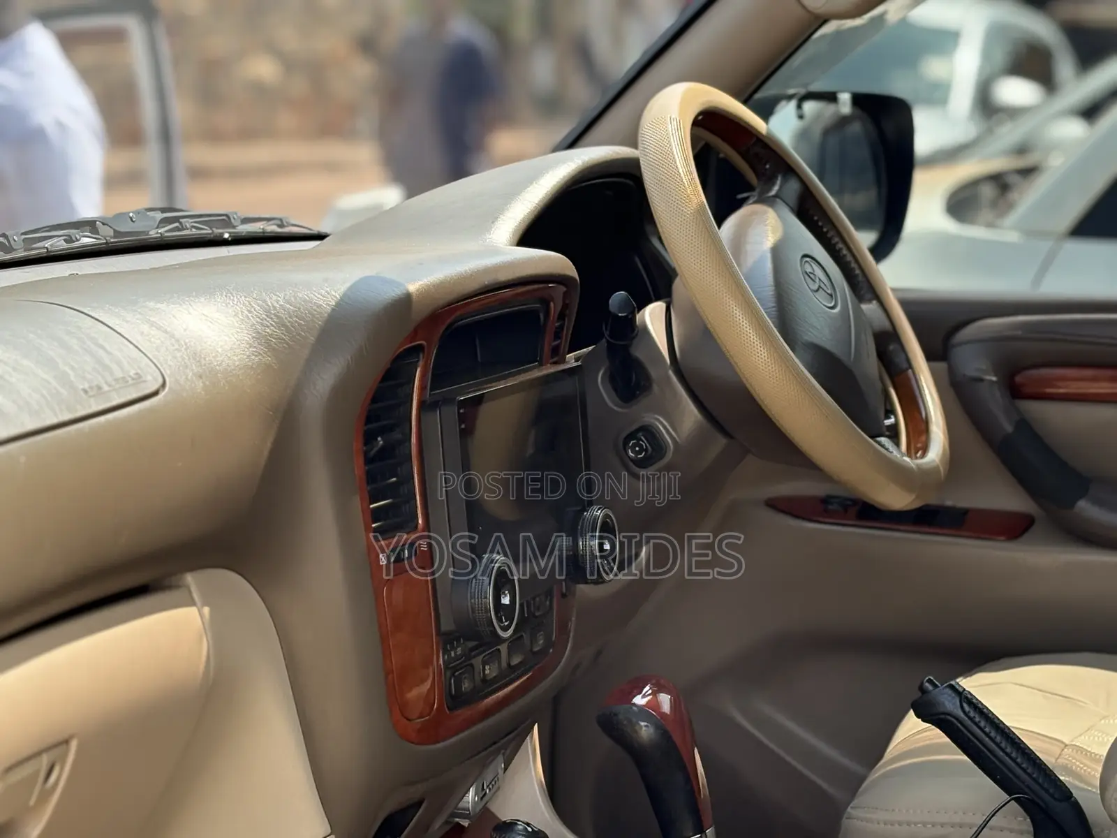 Toyota Land Cruiser Cygnus 4.7 2006 Gold