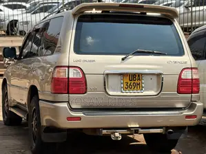 Toyota Land Cruiser Cygnus 4.7 2006 Gold