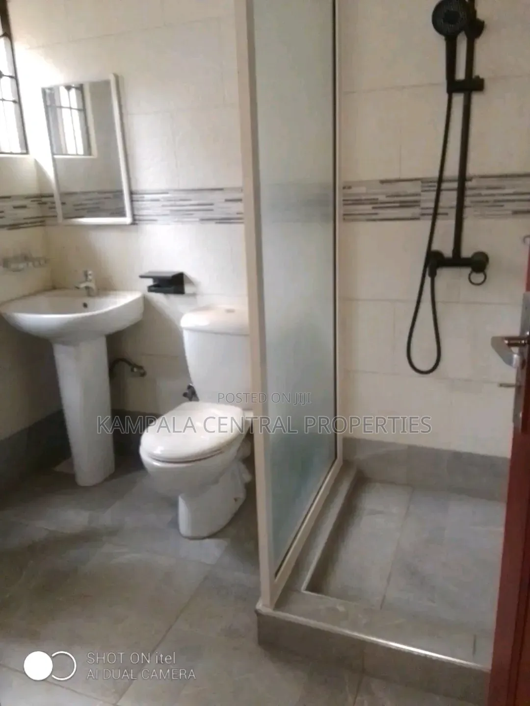 2bdrm Condo in Bahai Road, Central Division for rent