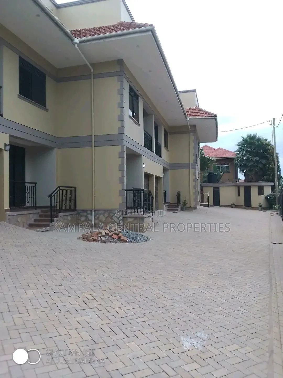 2bdrm Condo in Bahai Road, Central Division for rent