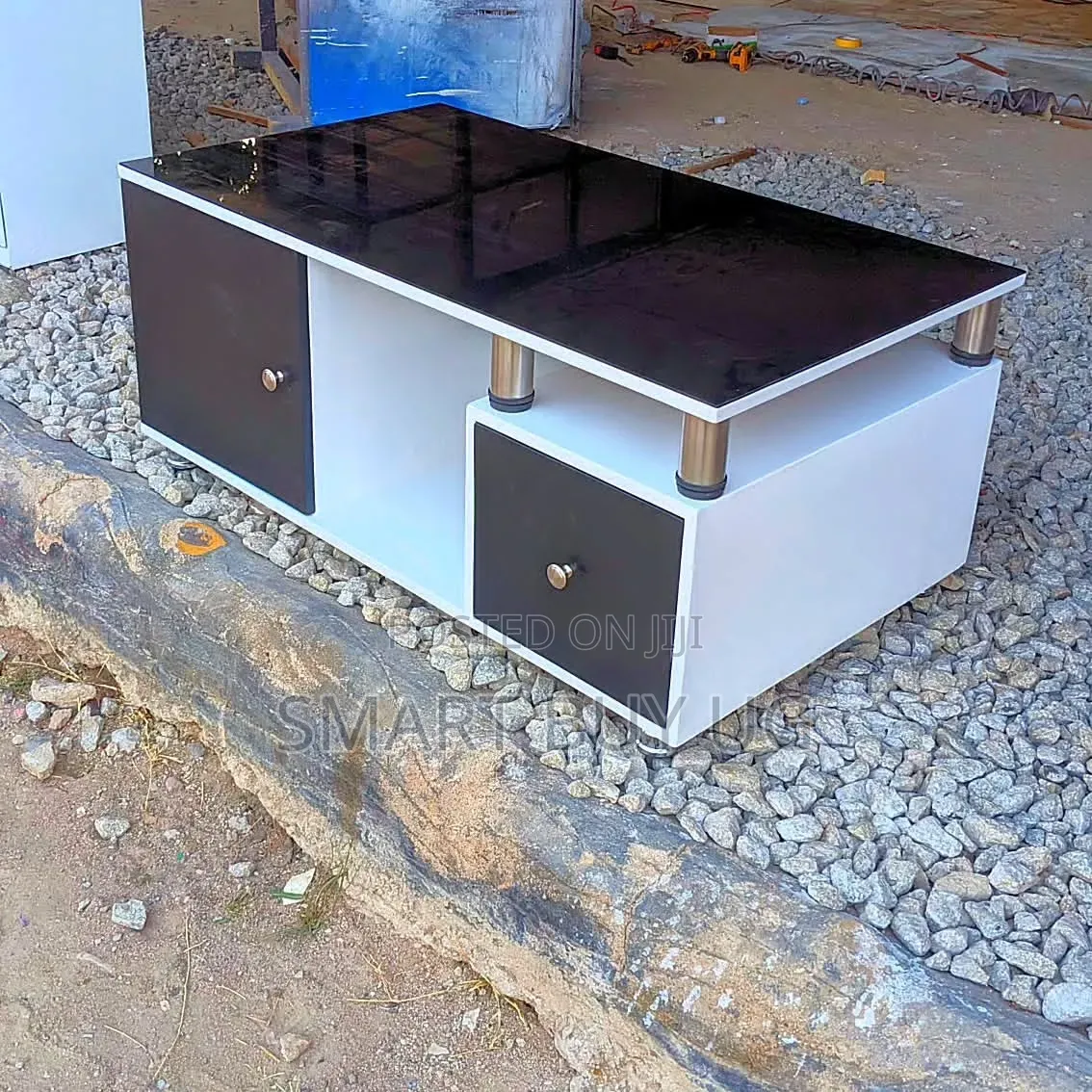 Classic Black Center Table | Modern Coffee Table