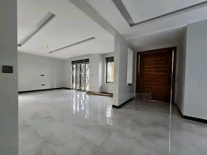 5bdrm Duplex in Munyonyo, Central Division for rent