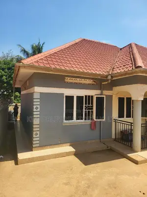 3bdrm House in Division A for sale