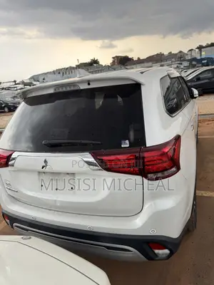 Mitsubishi Outlander 2.0 PHEV AWD 2017 White