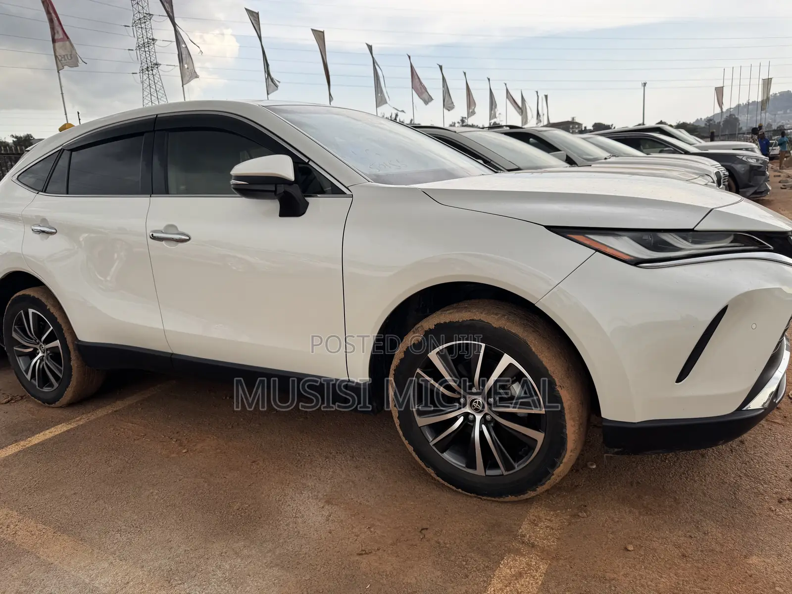 Toyota Harrier 2.0 2020