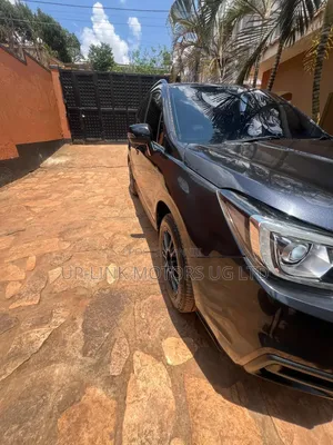 Subaru Forester 2017 Gray