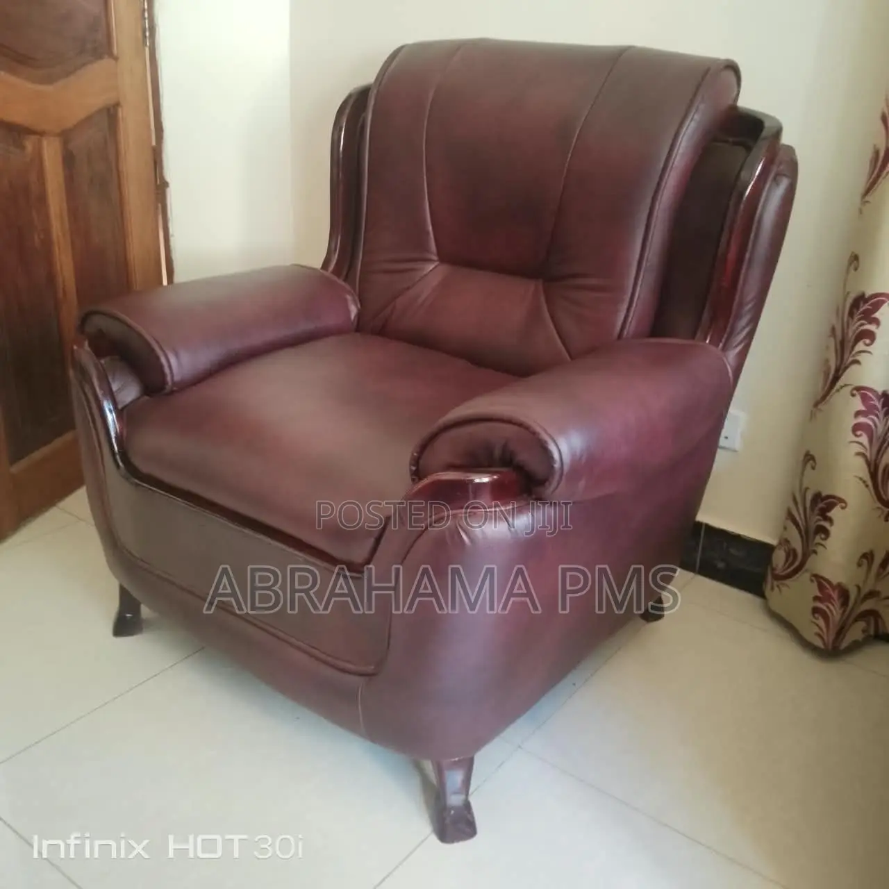 Sofa Seven Seaters