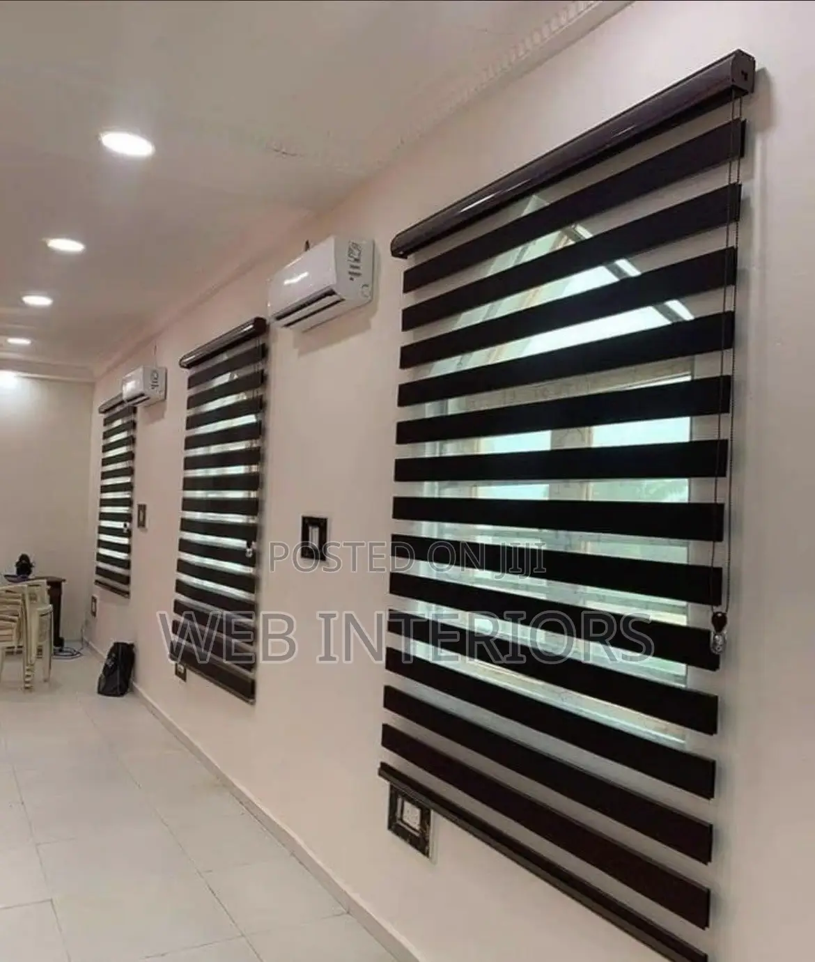Living Room Blind Classic Per Square Meter