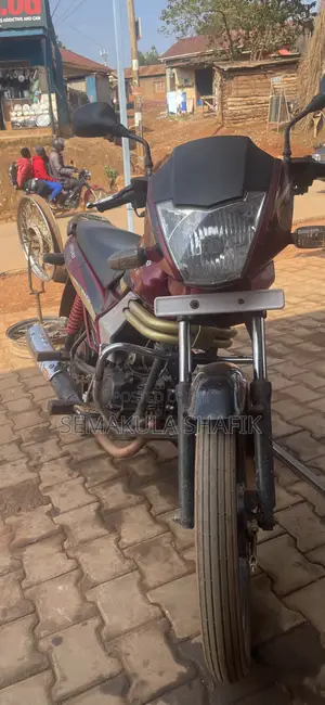 Mahindra Centuro 2019 Red