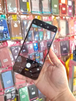 Vivo Y17 128 GB Pink