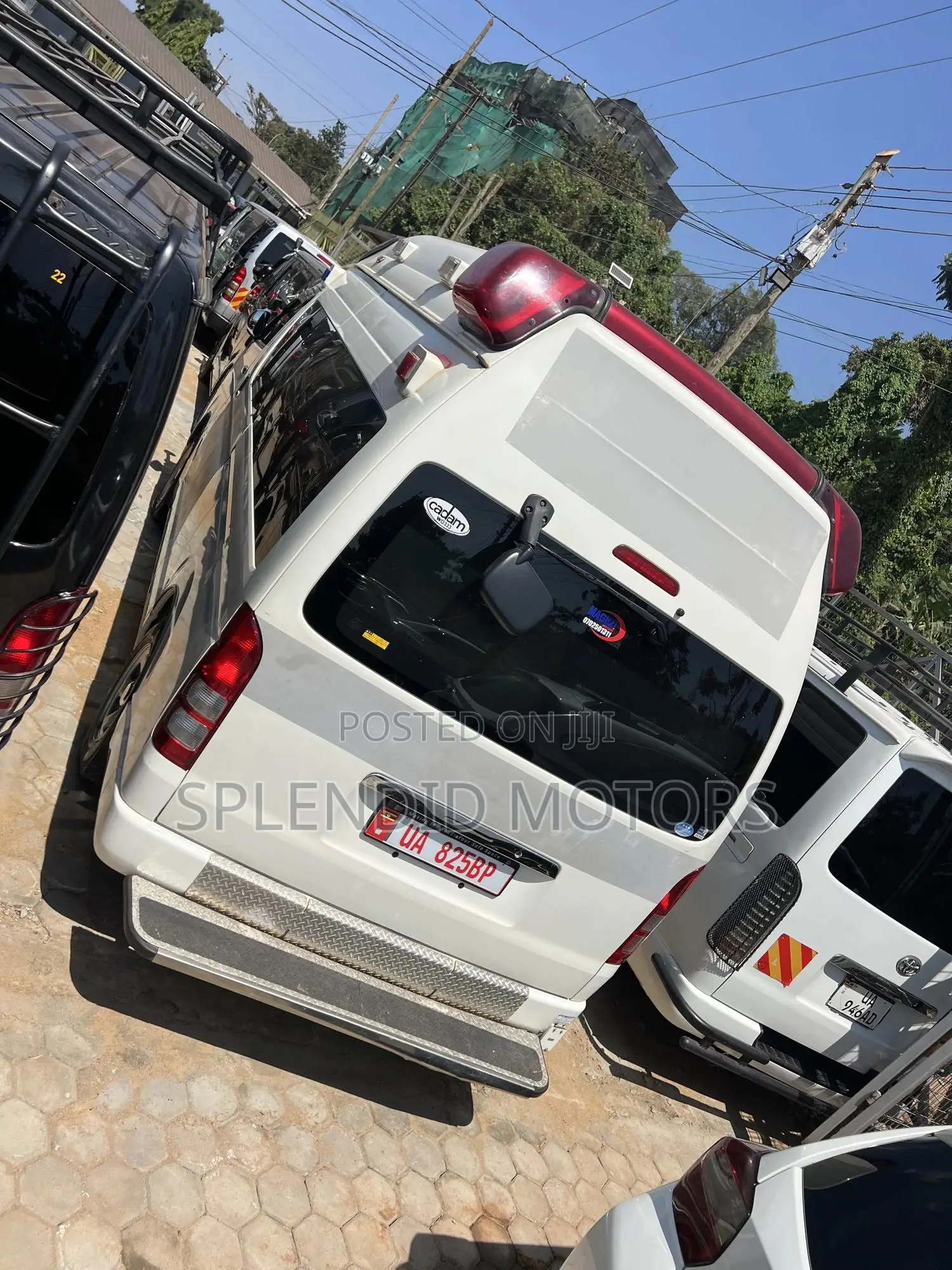 Toyota HiAce 2012 White