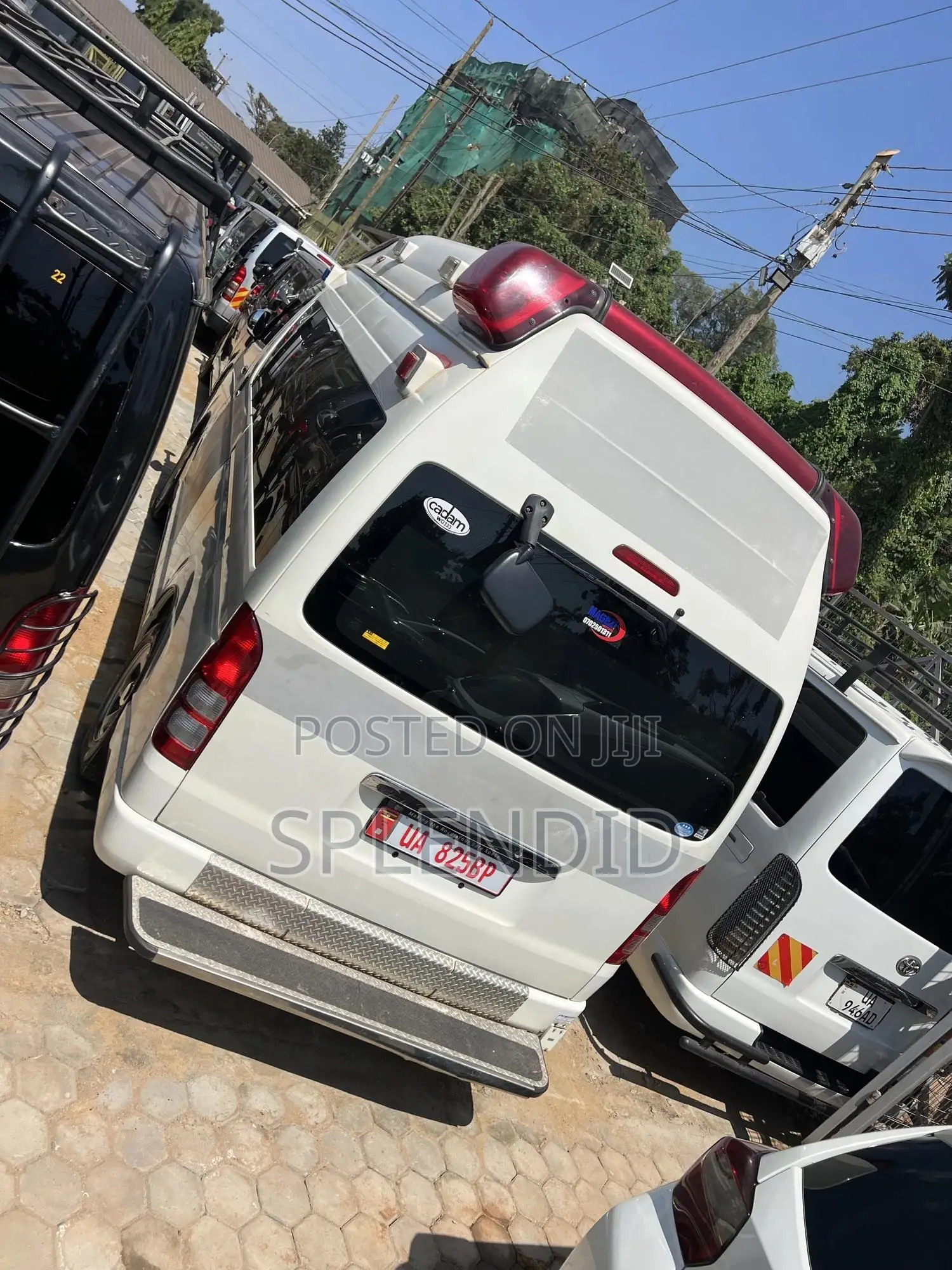 Toyota HiAce 2012 White