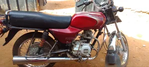 Bajaj Boxer 2021 Red