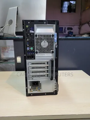 Desktop Computer Dell OptiPlex 7040 8GB Intel Core i5 HDD+SSD 500GB