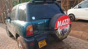 Toyota RAV4 Automatic 2000 Green